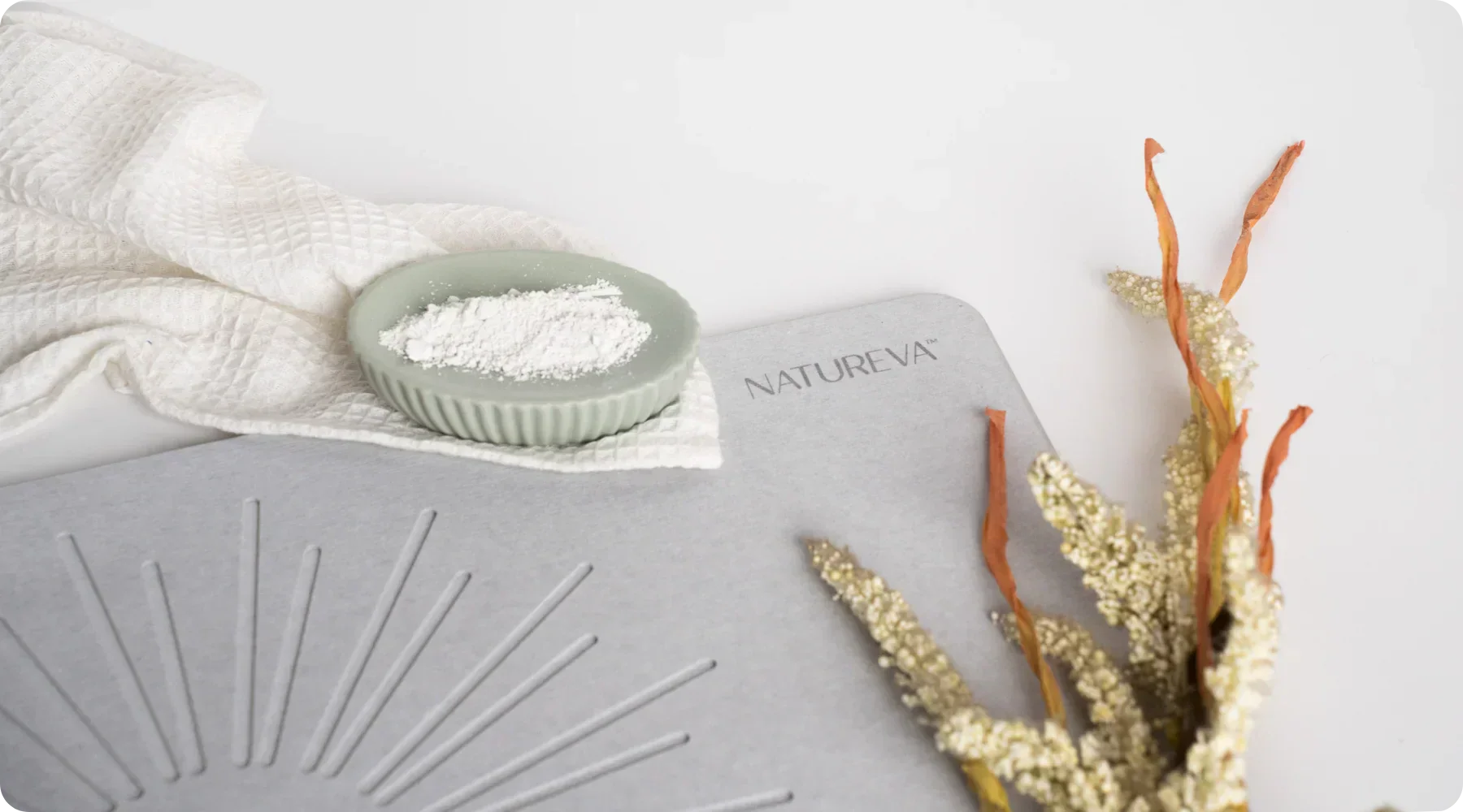 Spa‑Ready Bathroom: Dry Floors, Clear Surfaces, Calmer Mornings