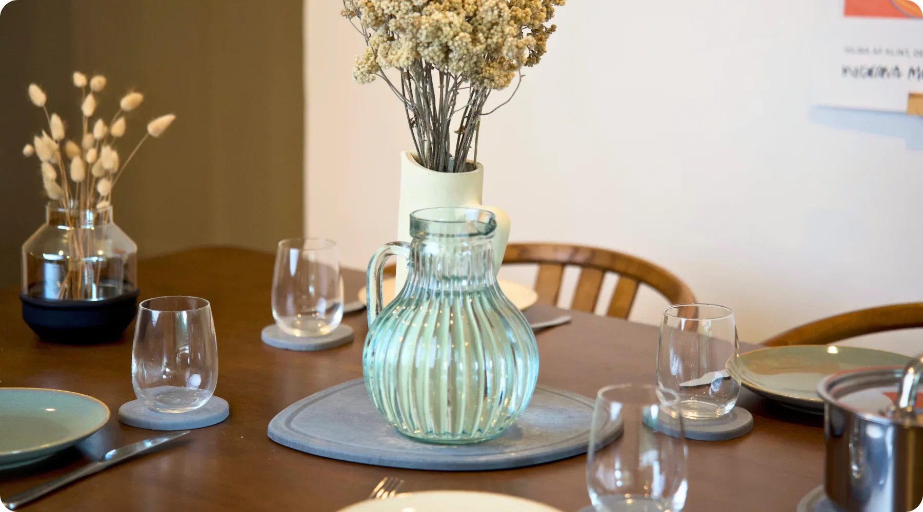 Plant‑Loving Homes: Zero Water Rings, Maximum Green