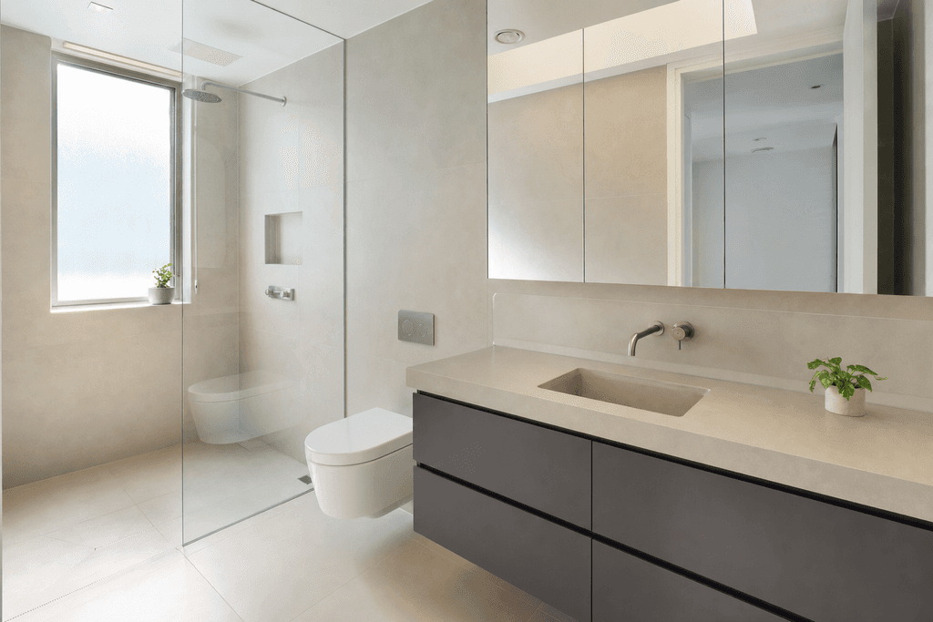 Guest sink splash protector Ideas for Shared Bathrooms